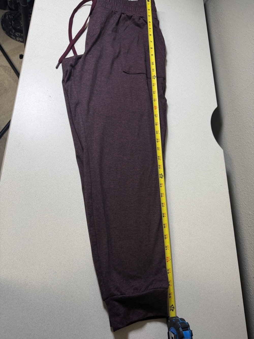 Mondetta Women's Maroon Jogger Pants